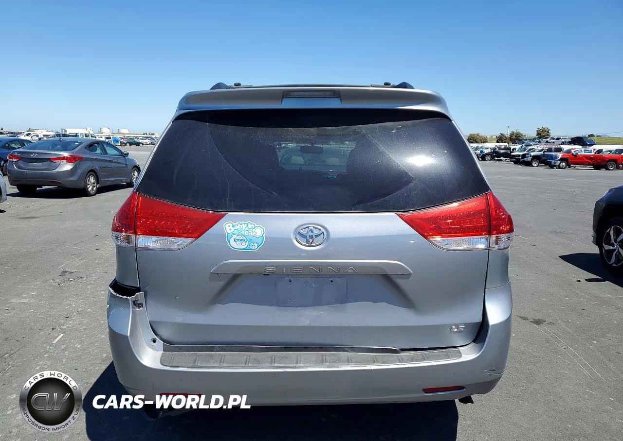 2014 Toyota Sienna Le VIN:5TDKK3DC4ES484459 - 6