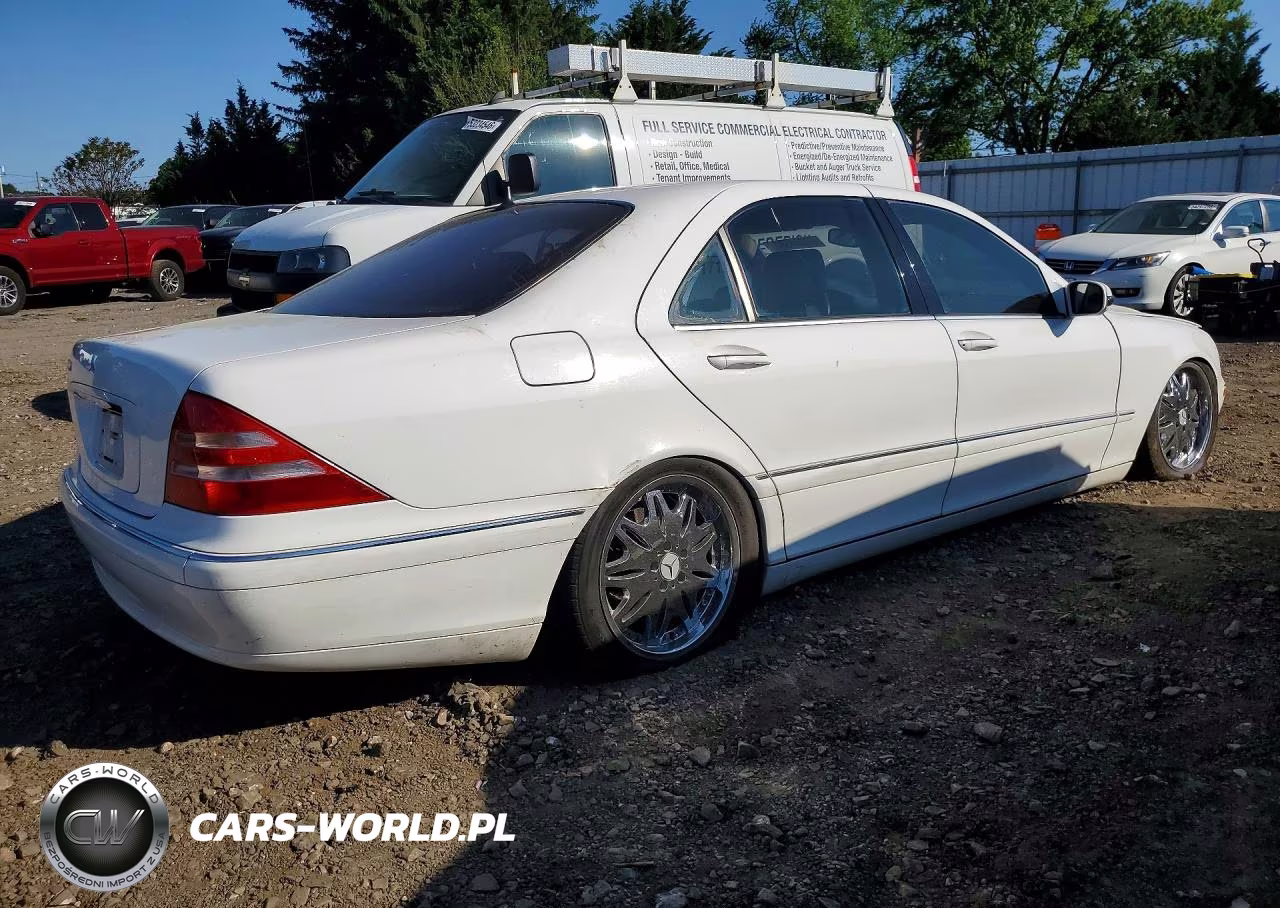 2001 Mercedes-Benz S 500 VIN:WDBNG75J61A214092 - 3