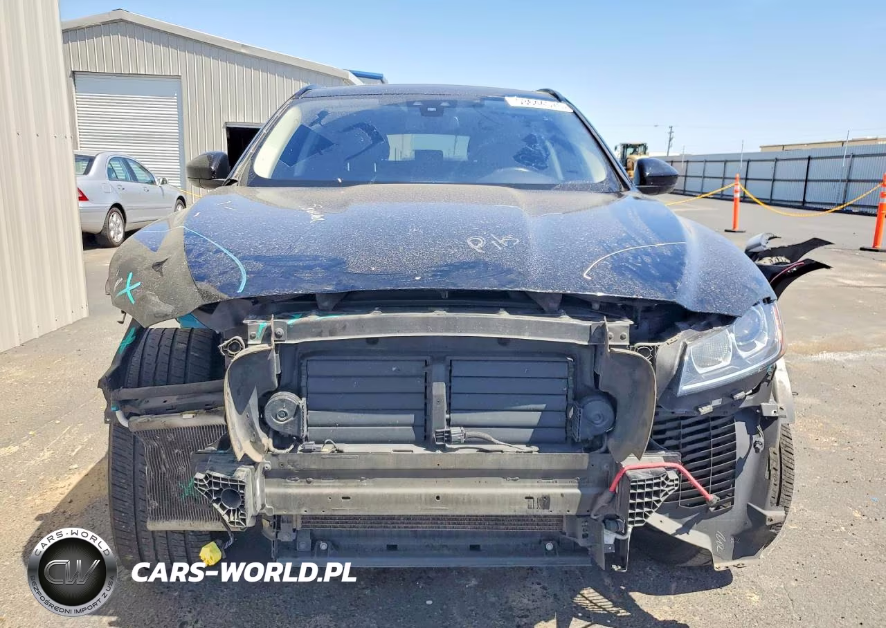 2018 Jaguar F-Pace Premium VIN:SADCJ2GX3JA324858 - 5