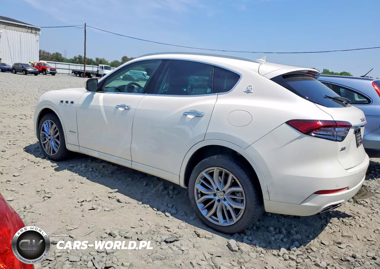 2021 Maserati Levante S Luxury VIN:ZN661YUL1MX372730 - 2