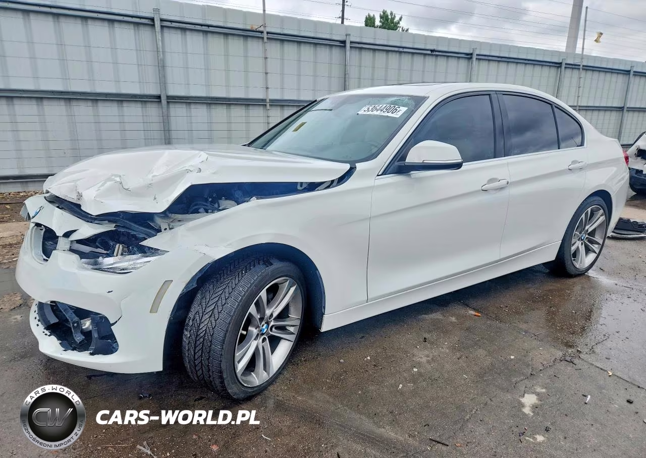 2018 BMW 330 Xi – zdjęcie 1 z 12