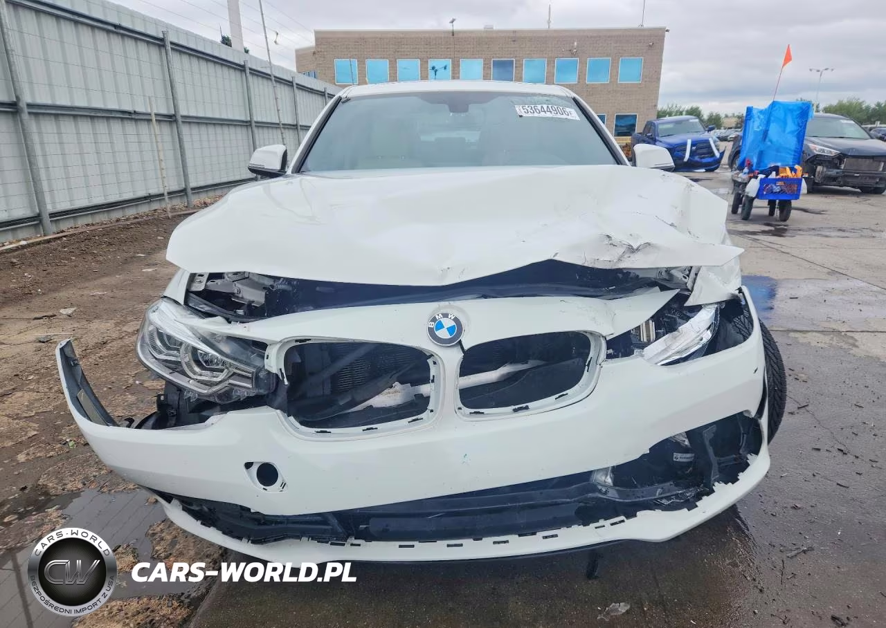 2018 BMW 330 Xi VIN:WBA8D9C57JEB35175 - 5