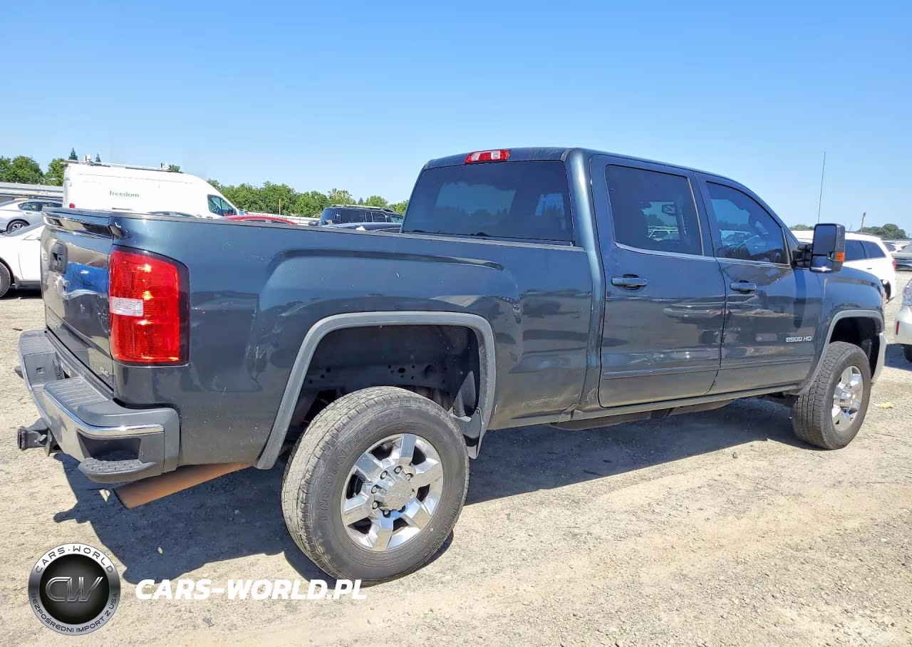 2017 GMC Sierra K2500 Sle VIN:1GT12SEG6HF178956 - 3