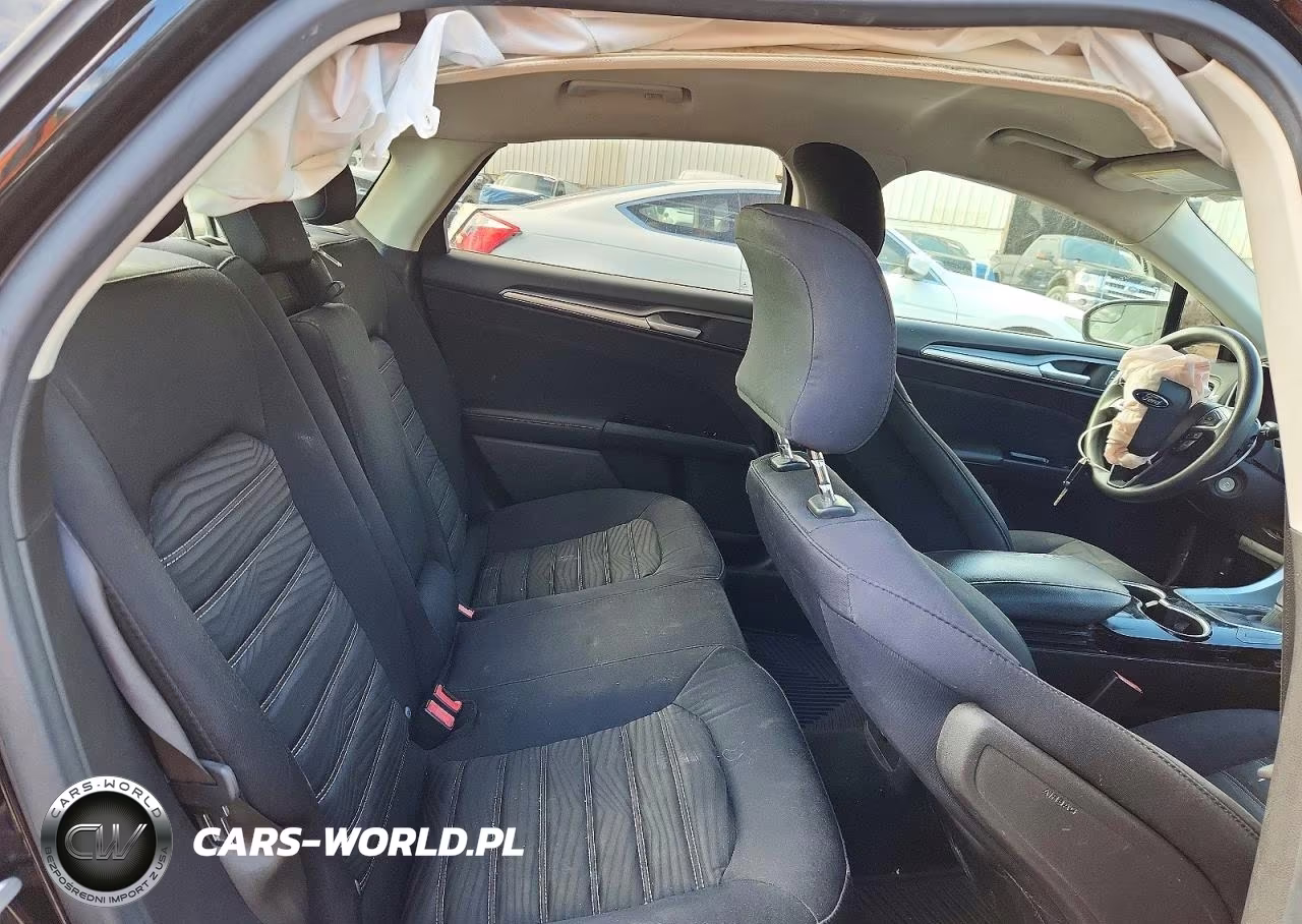 2016 Ford Fusion Se VIN:3FA6P0H7XGR348685 - 10