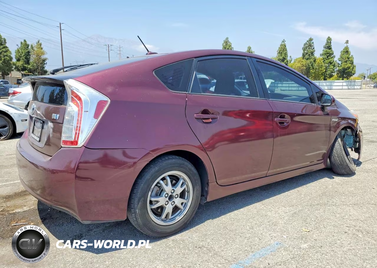 2013 Toyota Prius Persona Series Se VIN:JTDKN3DU6D5571610 - 3
