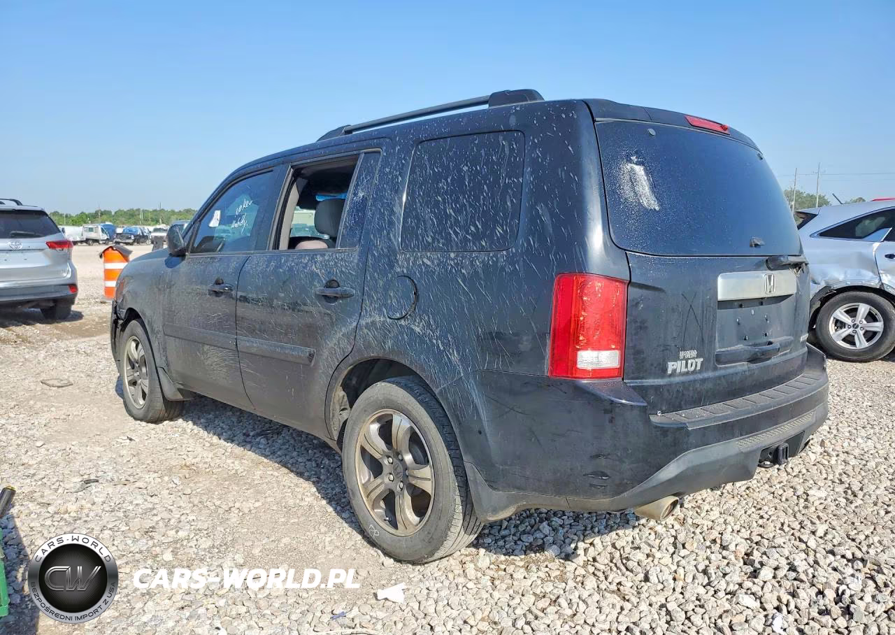 2015 Honda Pilot Se VIN:5FNYF3H31FB026747 - 2