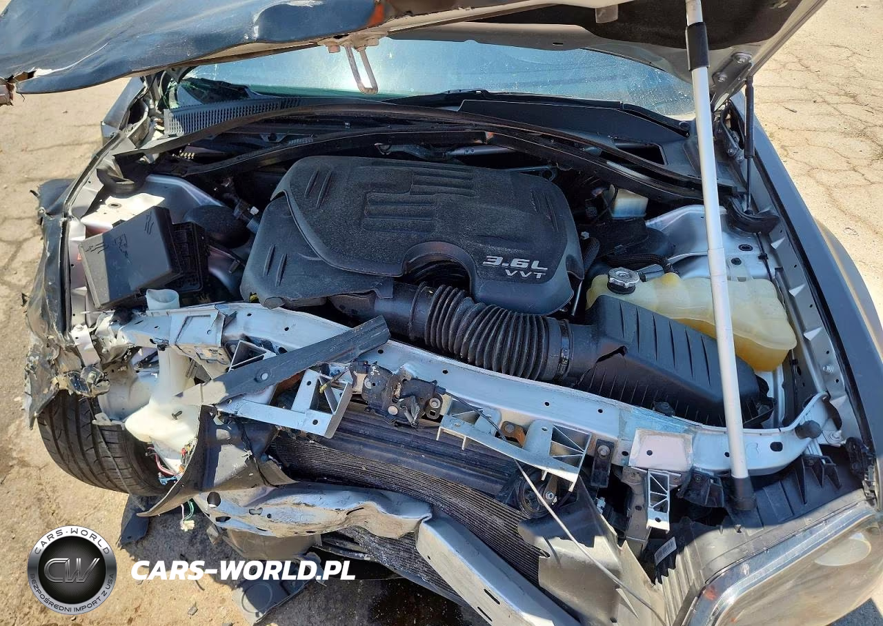 2021 Chrysler 300 S VIN:2C3CCABG1MH537079 - 11
