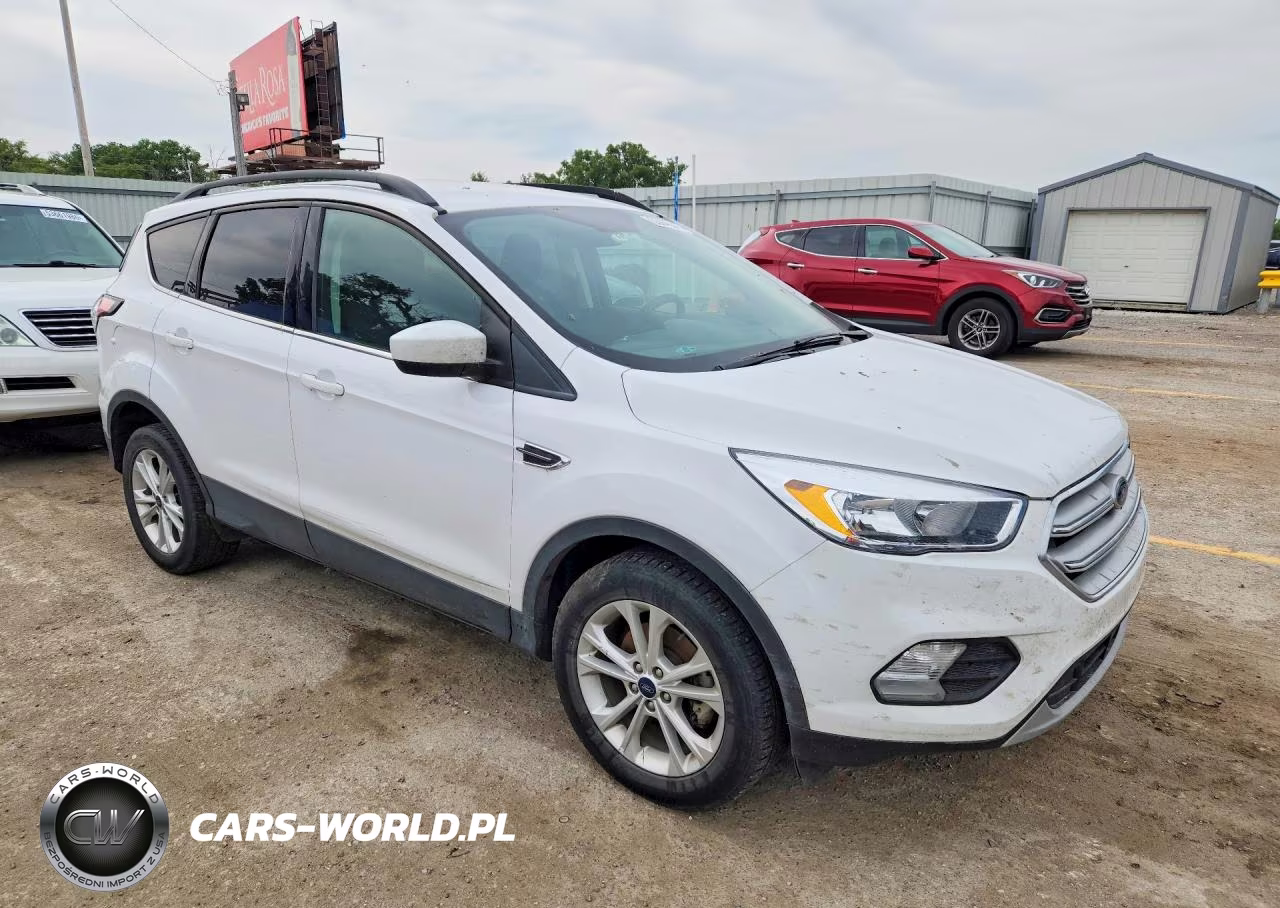 2018 Ford Escape Se VIN:1FMCU0GD7JUC86512 - 4