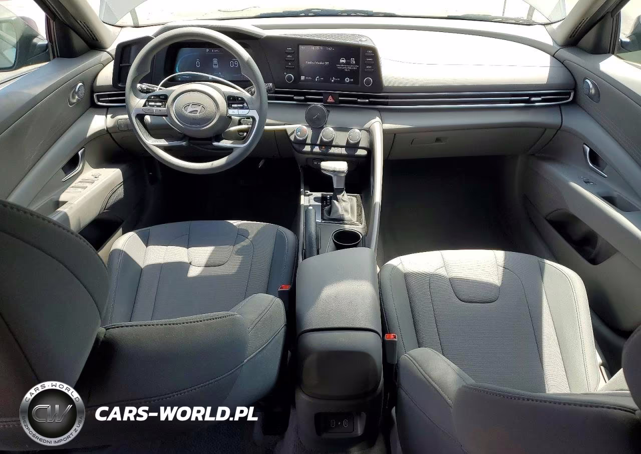 2025 Hyundai Elantra Se VIN:KMHLL4DG3SU020219 - 8