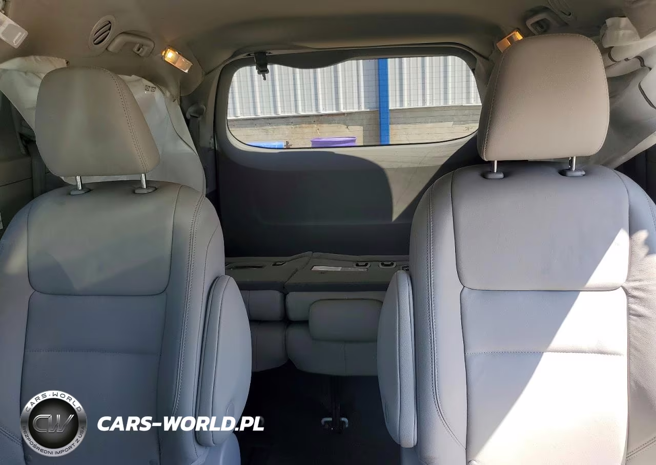 2019 Toyota Sienna Xle 7-Passenger VIN:5TDDZ3DC7KS227330 - 10