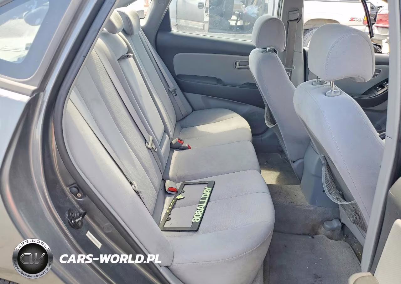 2007 Hyundai Elantra Gls VIN:KMHDU46D07U058101 - 10