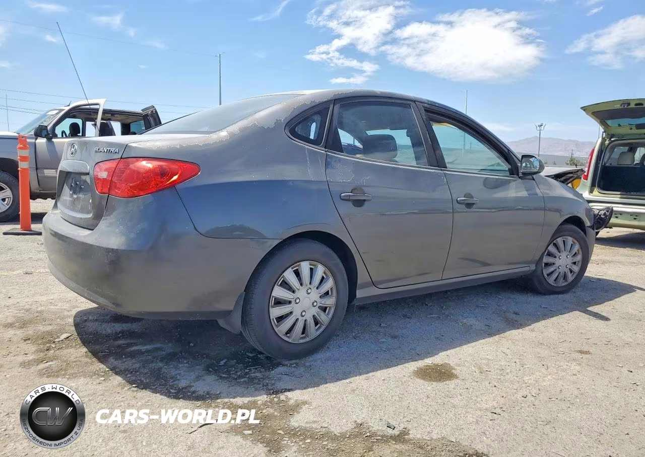 2007 Hyundai Elantra Gls VIN:KMHDU46D07U058101 - 3