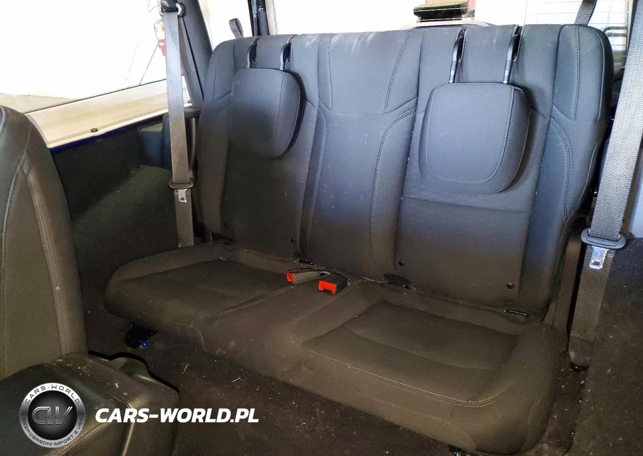 2019 Jeep Wrangler Sport VIN:1C4GJXAG4KW569286 - 11