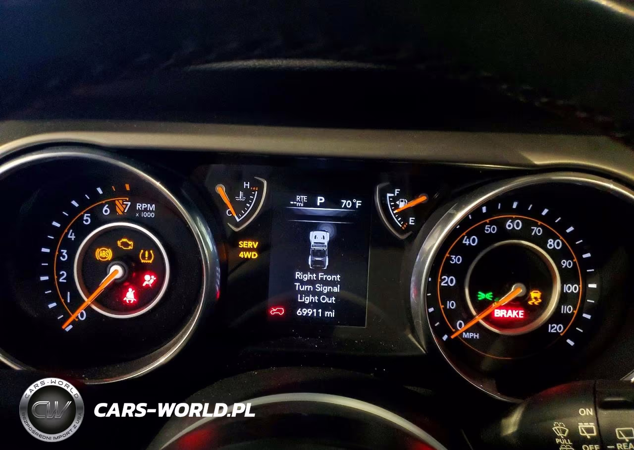 2019 Jeep Wrangler Sport VIN:1C4GJXAG4KW569286 - 9