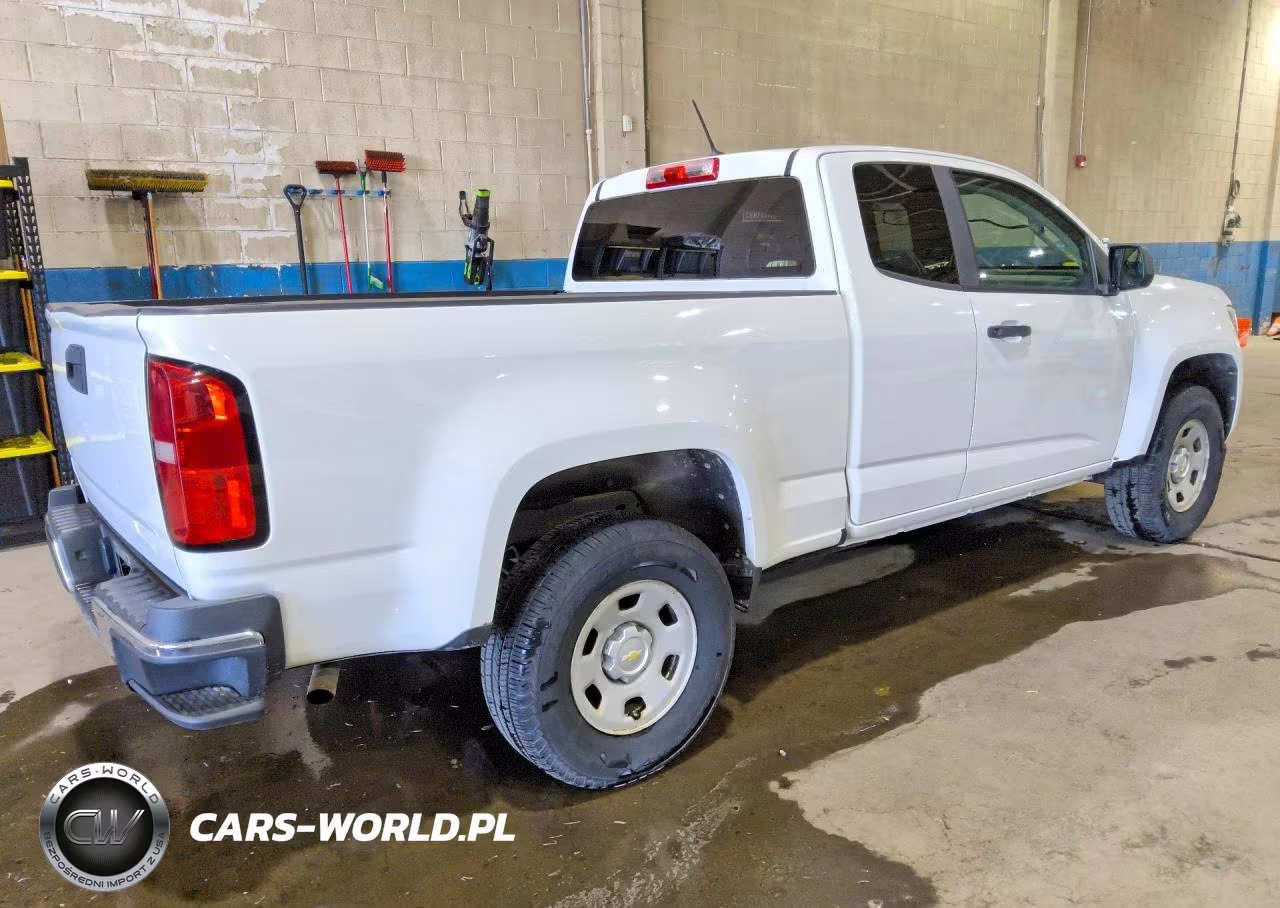 2017 Chevrolet Colorado VIN:1GCHSBEA4H1225425 - 3