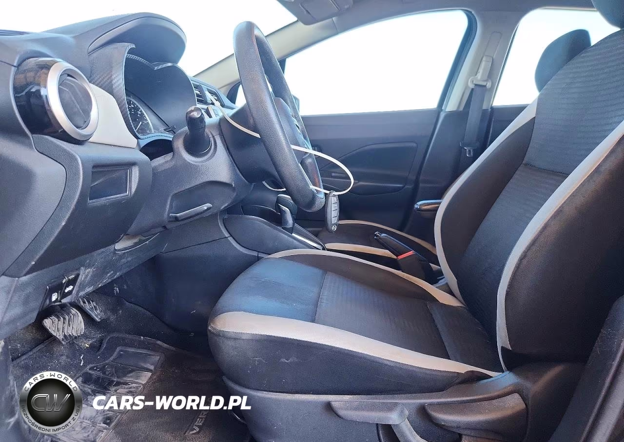 2020 Nissan Versa Sv VIN:3N1CN8EV7LL800726 - 7
