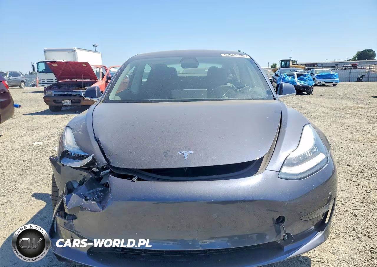 2020 Tesla Model 3 VIN:5YJ3E1EB4LF649630 - 5