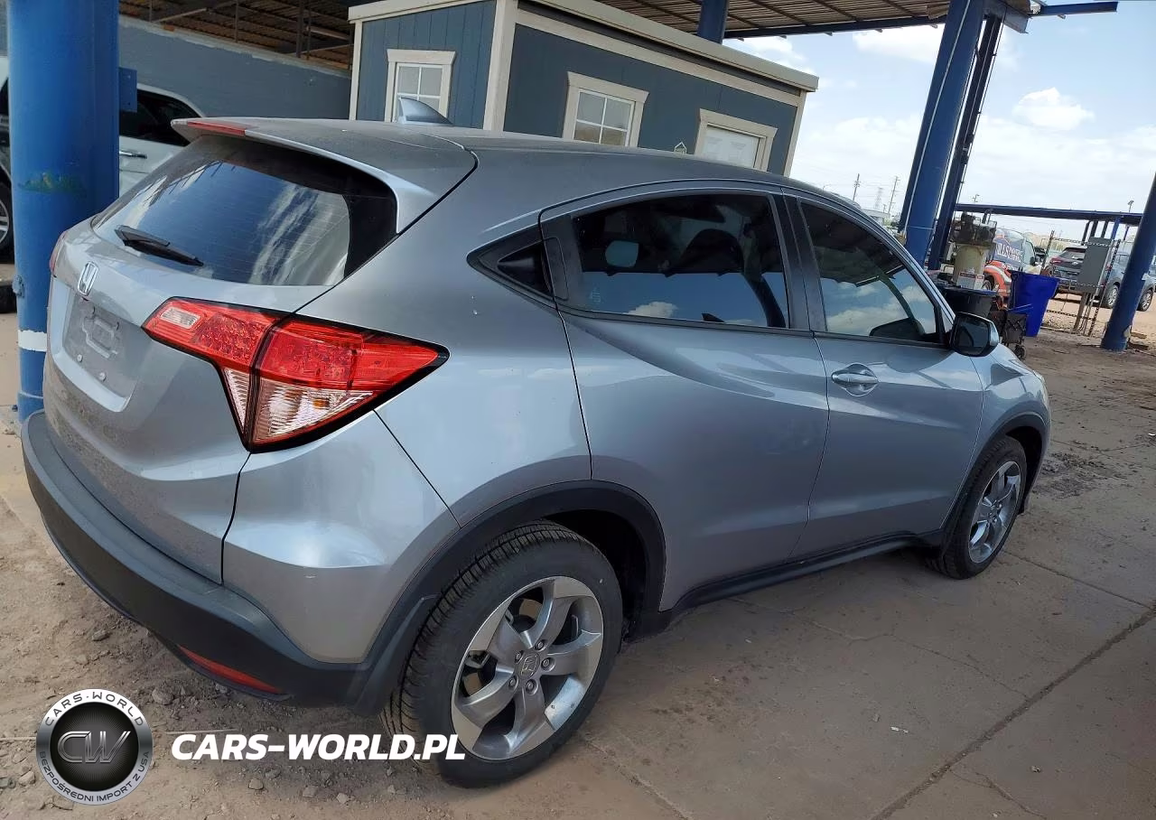 2017 Honda Hr-V Lx VIN:3CZRU5H32HG702961 - 3
