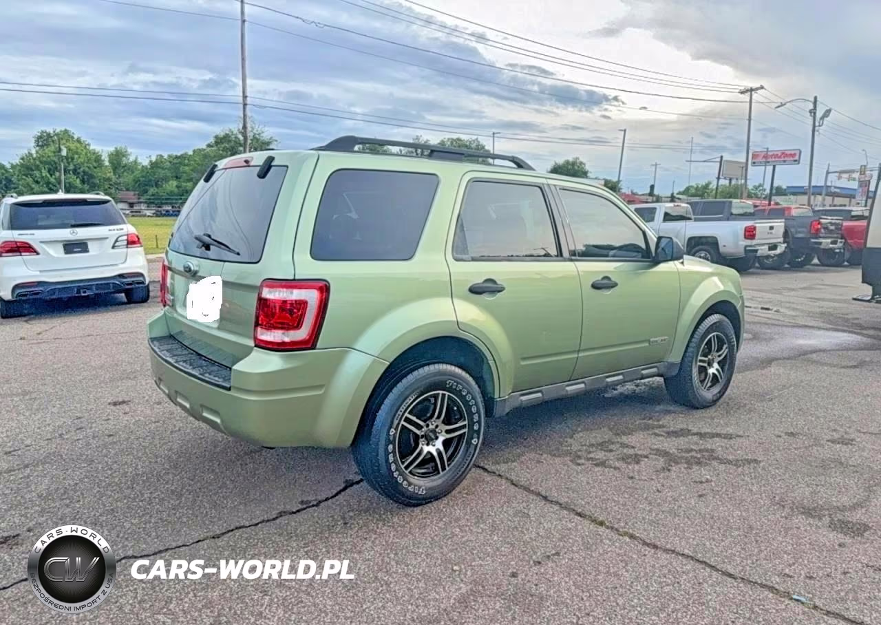 2008 Ford Escape Xlt VIN:1FMCU03Z58KB46126 - 4