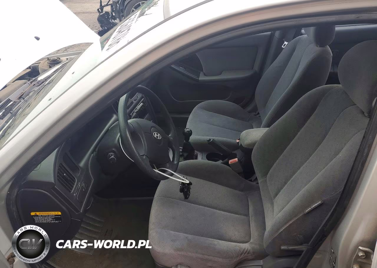 2005 Hyundai Elantra Gls VIN:KMHDN46D55U139590 - 7