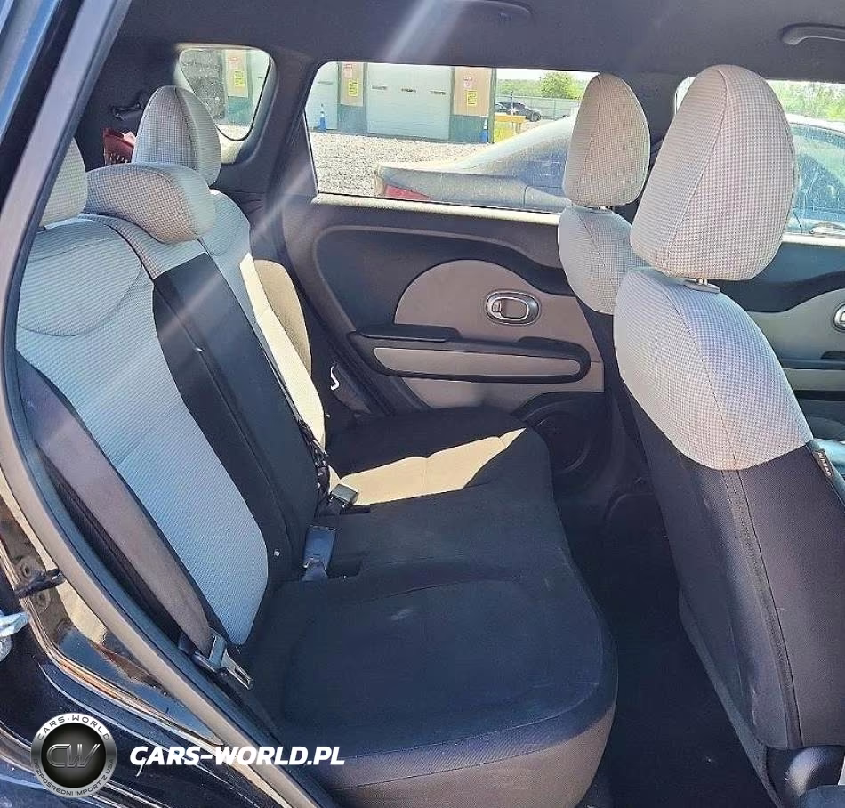 2016 Kia Soul Base VIN:KNDJN2A24G7401828 - 10