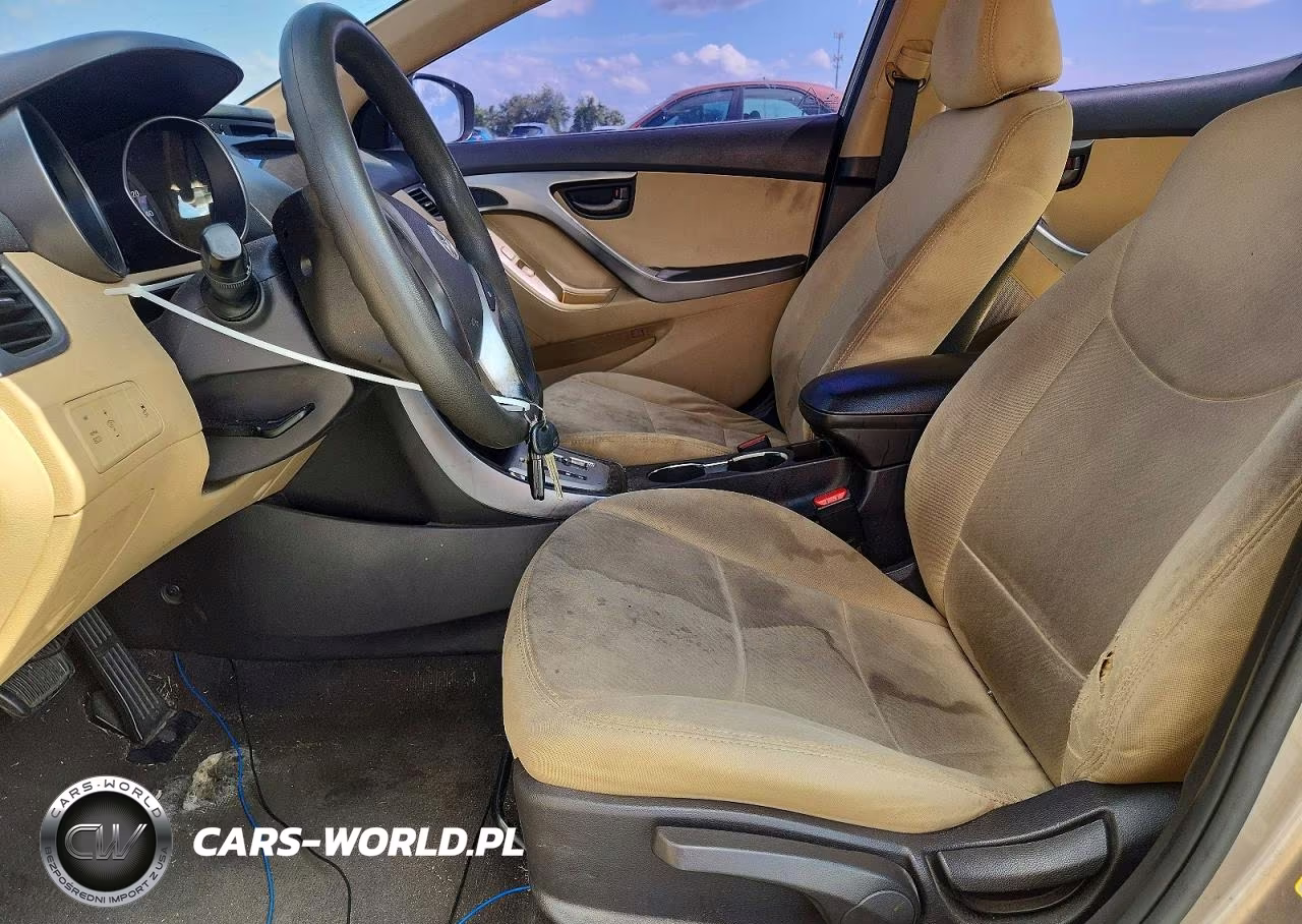 2012 Hyundai Elantra Gls VIN:5NPDH4AE9CH140633 - 7