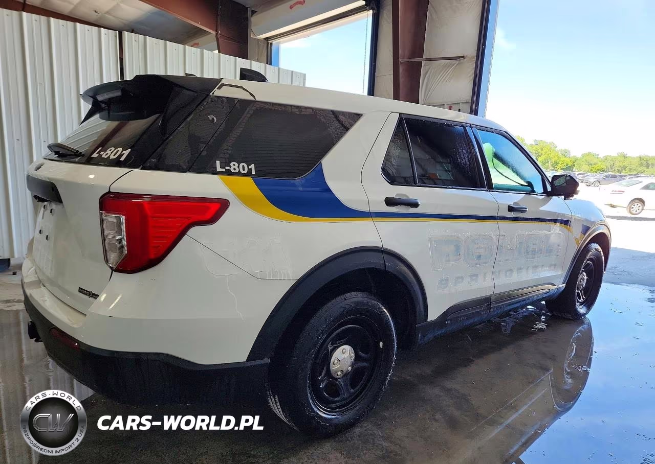 2022 Ford Explorer Police Interceptor VIN:1FM5K8AW0NNA11894 - 3