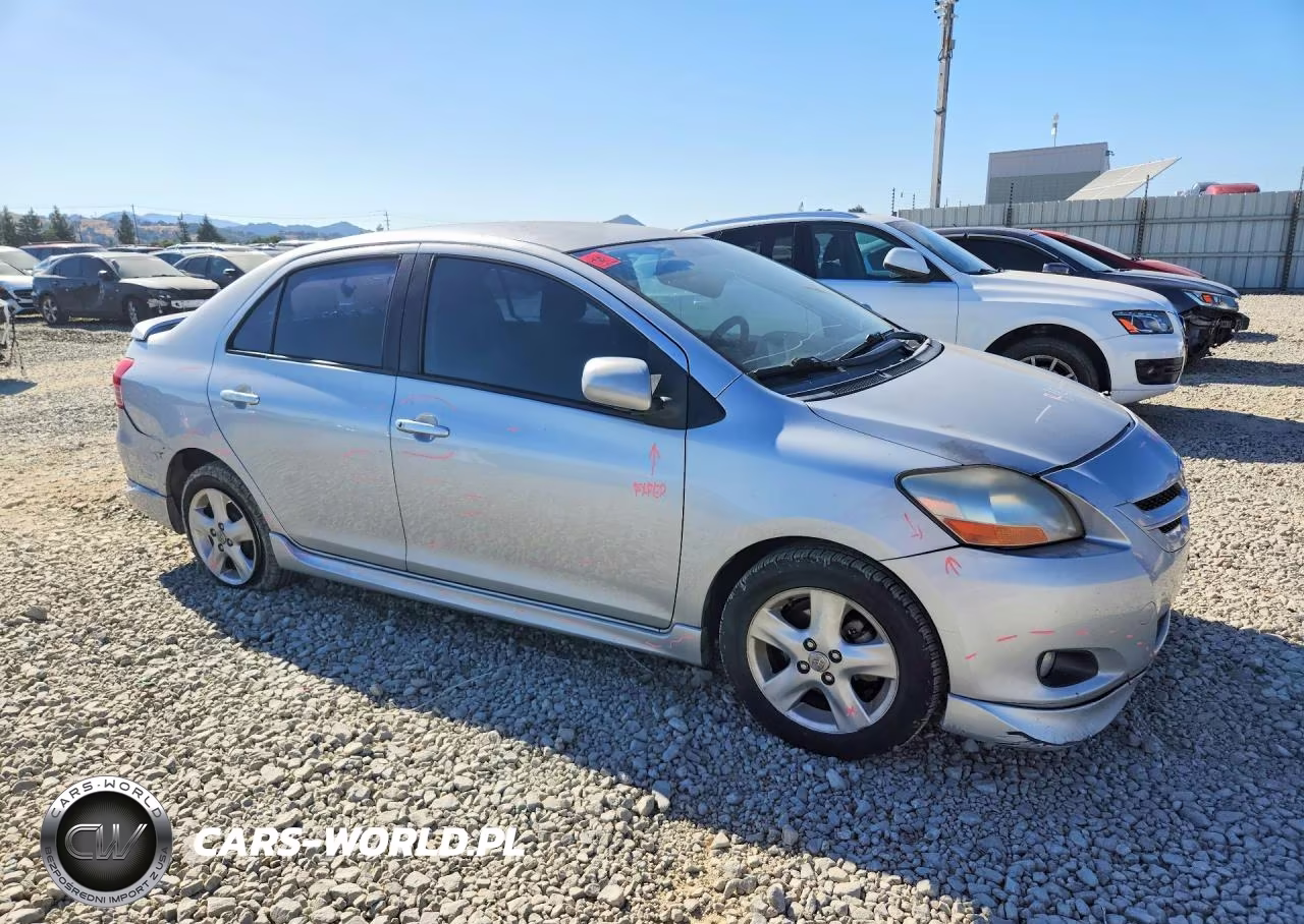 2007 Toyota Yaris S VIN:JTDBT923771118143 - 4