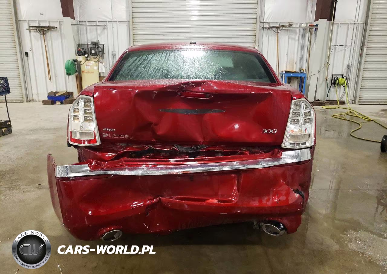 2014 Chrysler 300 VIN:2C3CCARG7EH352901 - 6