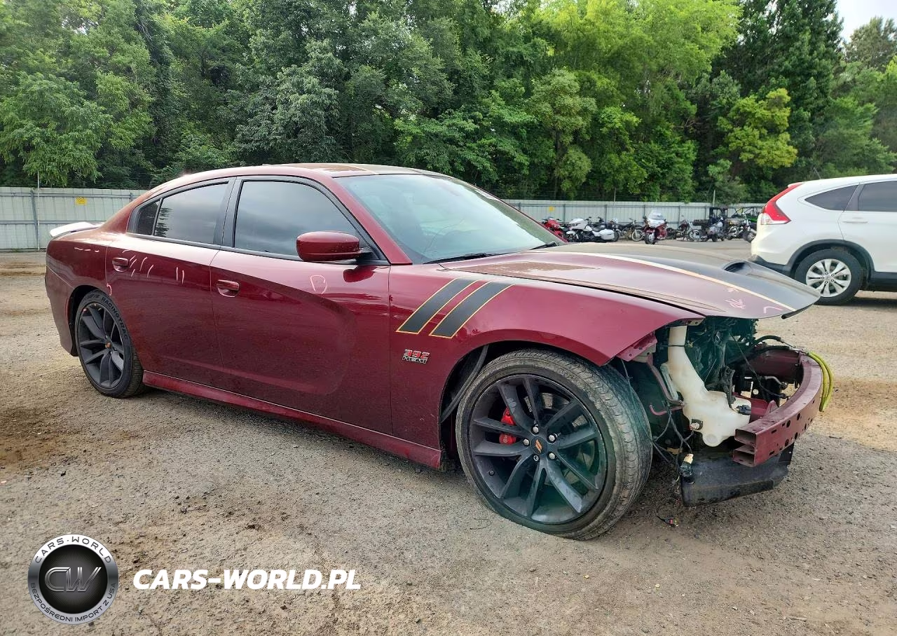 2019 Dodge Charger Scat Pack VIN:2C3CDXGJ3KH595437 - 4