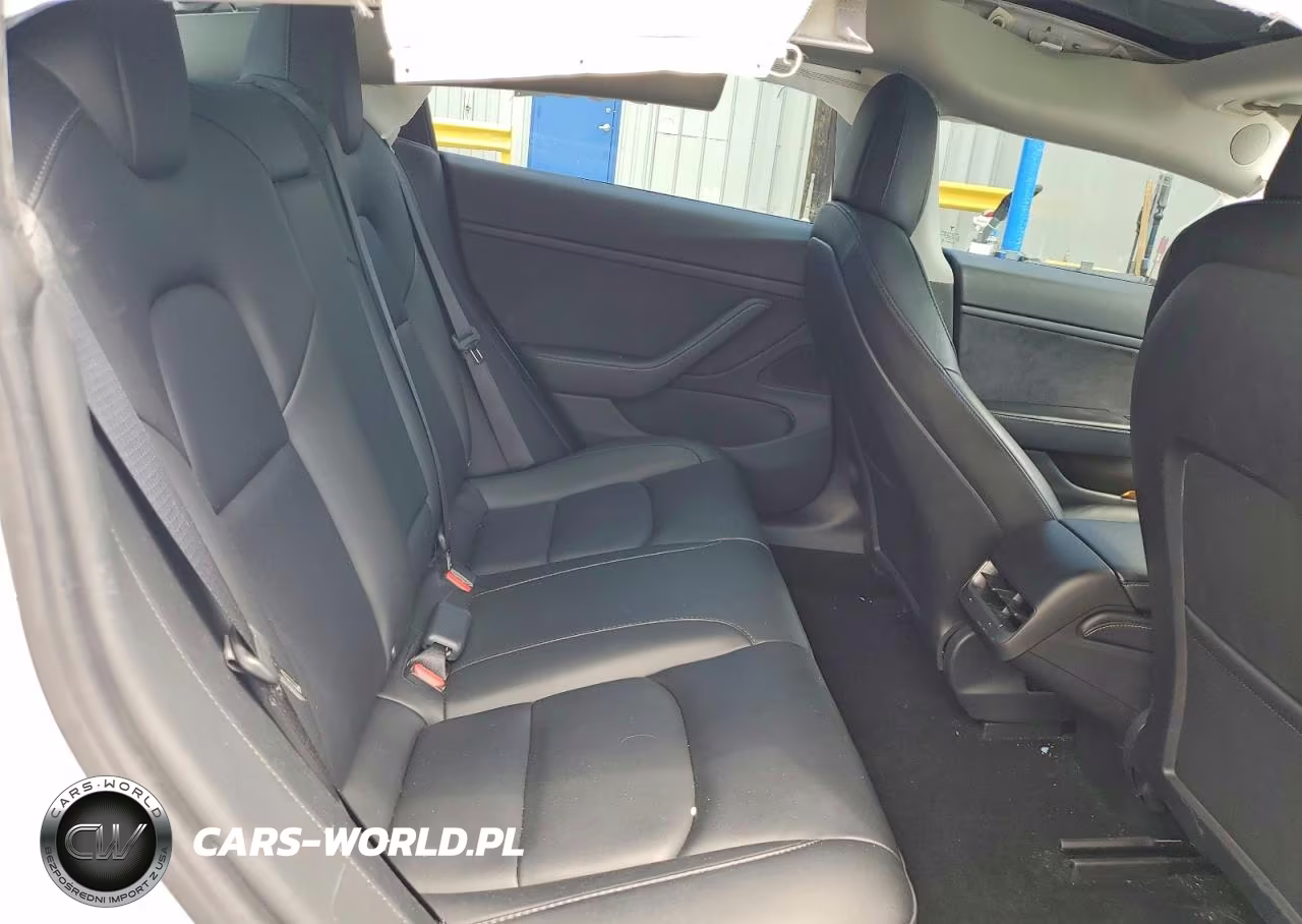 2021 Tesla Model 3 VIN:5YJ3E1ECXMF926484 - 10