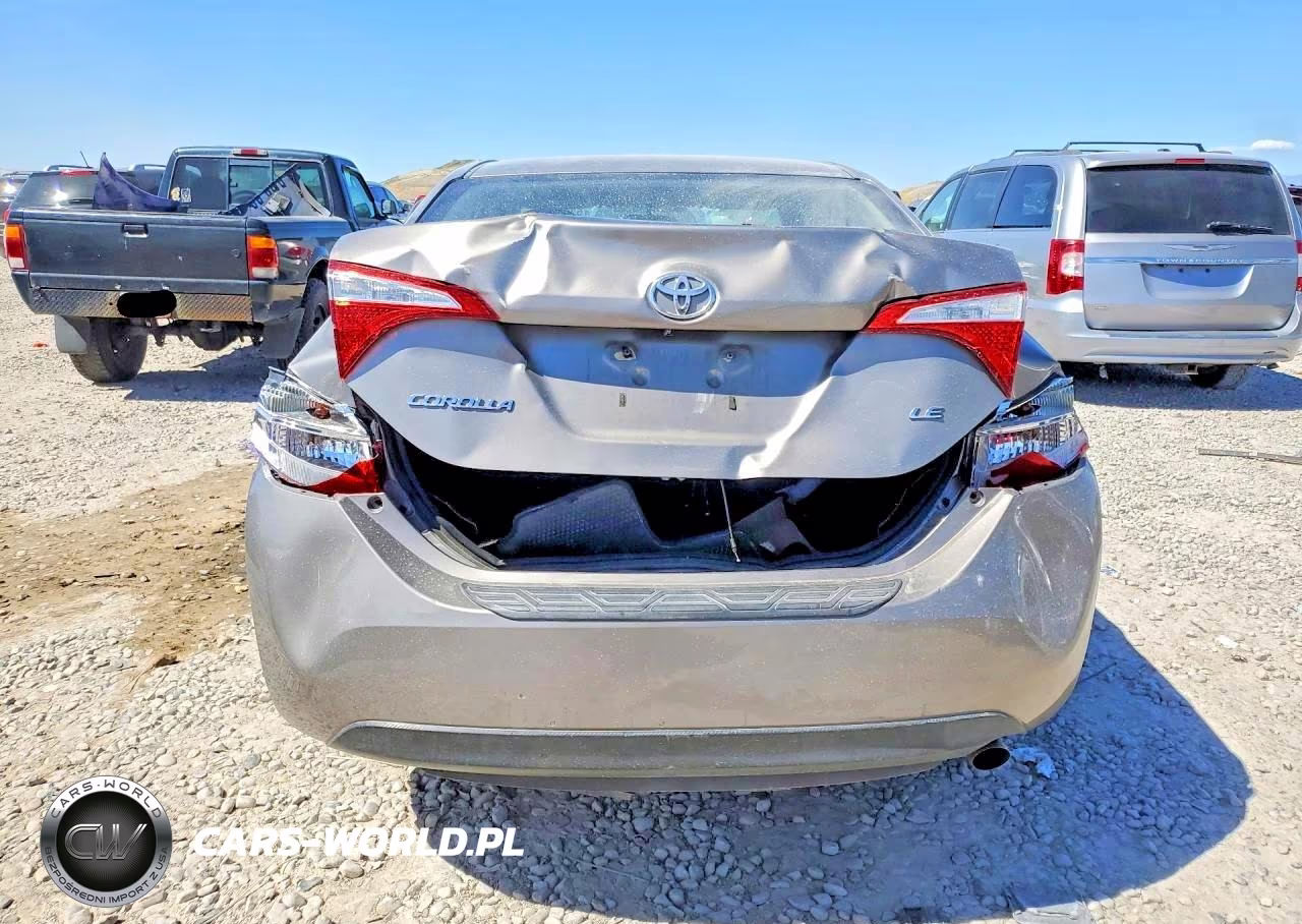 2016 Toyota Corolla Le Plus VIN:5YFBURHE2GP375230 - 6