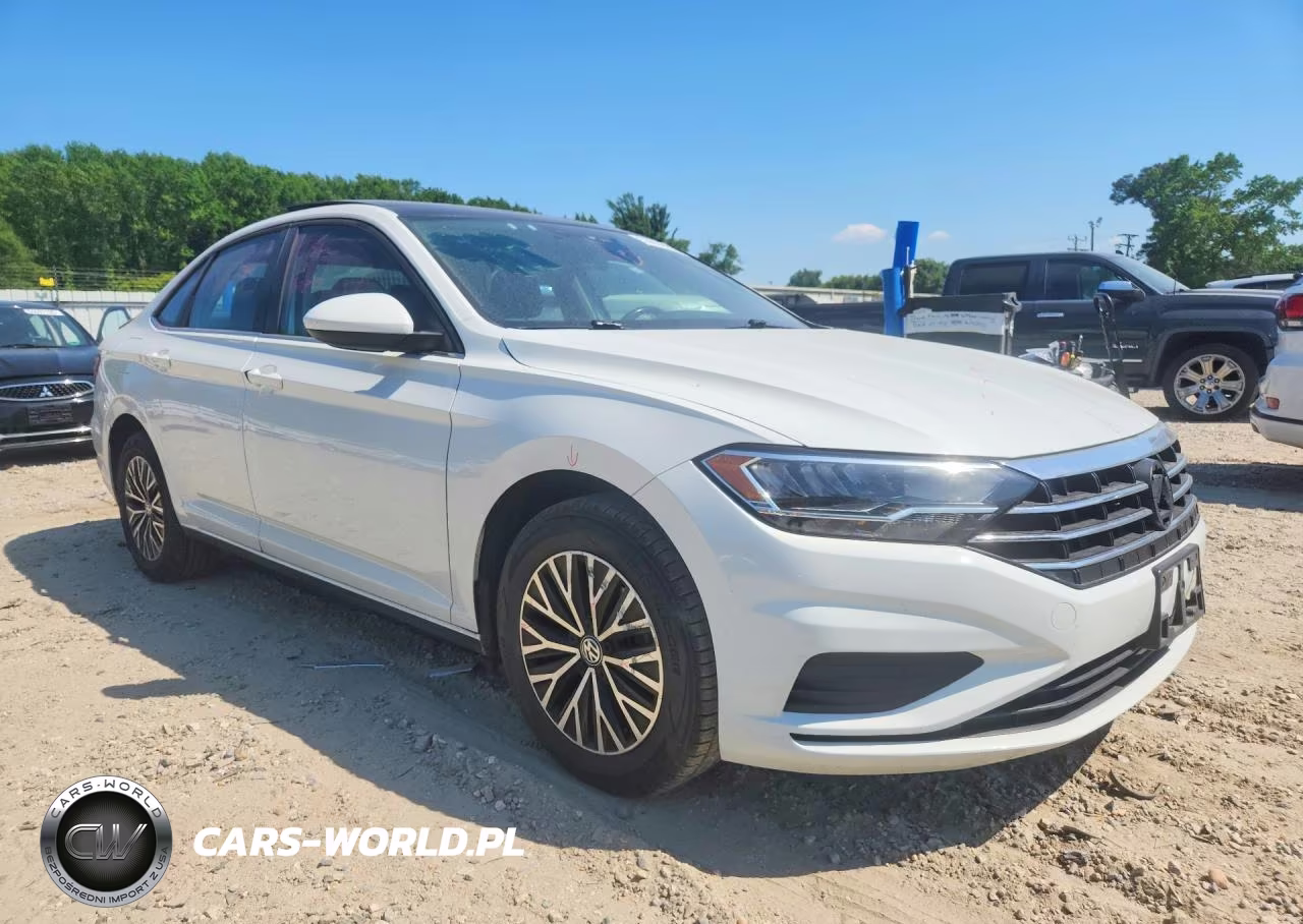 2019 Volkswagen Jetta S VIN:3VWC57BU8KM132427 - 4