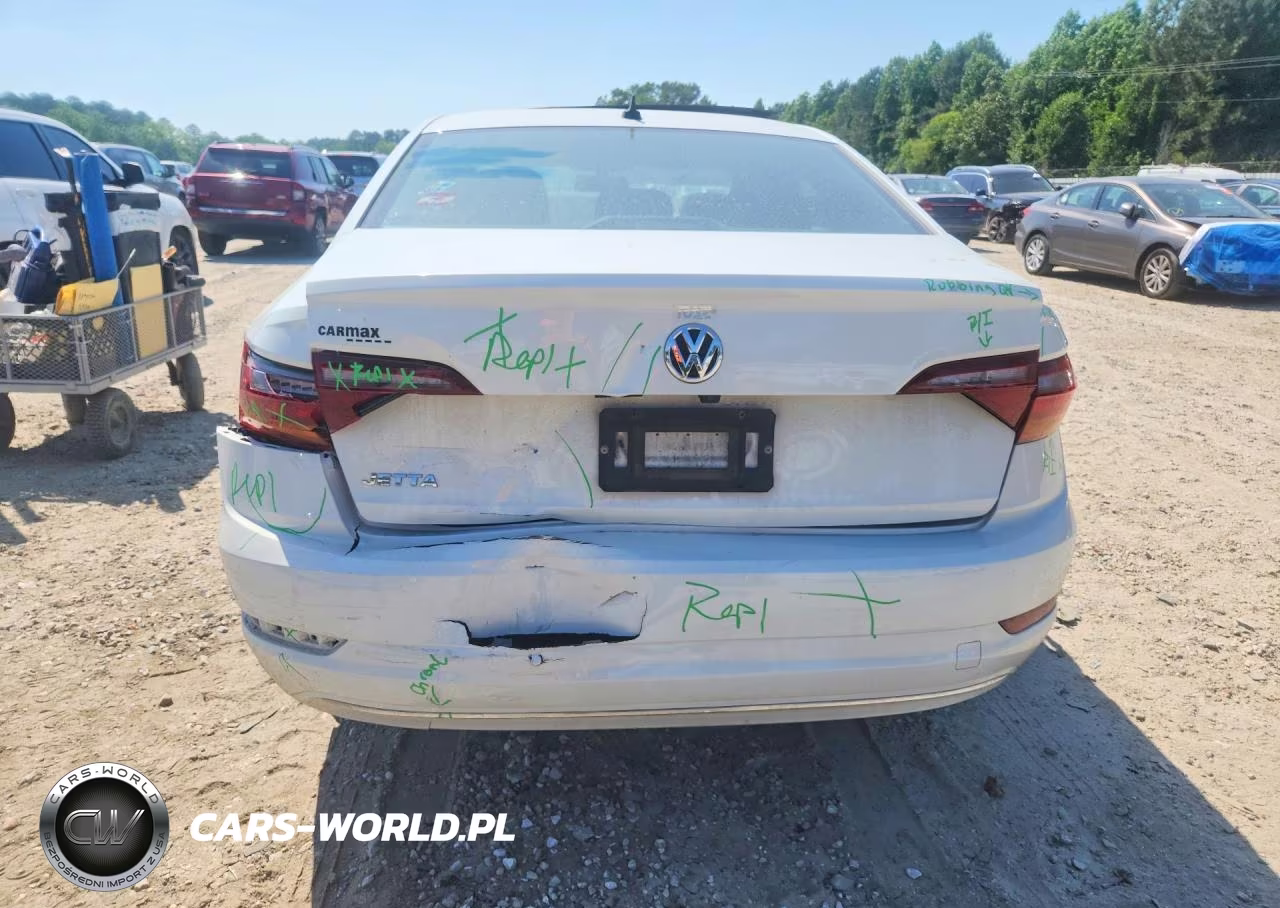 2019 Volkswagen Jetta S VIN:3VWC57BU8KM132427 - 6