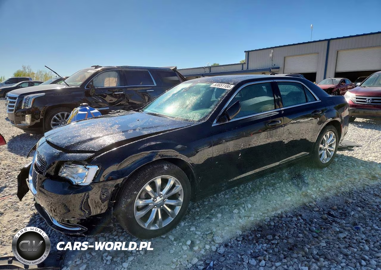 2017 Chrysler 300 Limited