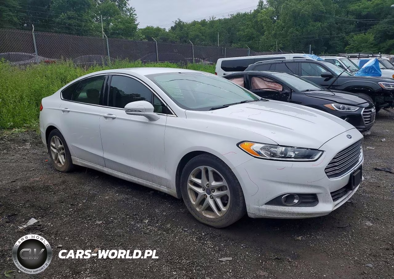 2015 Ford Fusion Se VIN:3FA6P0HD0FR228673 - 4