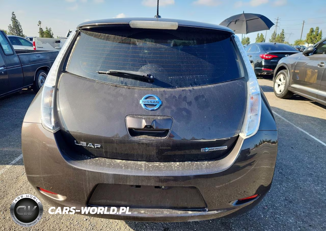 2017 Nissan Leaf S VIN:1N4BZ0CP2HC301571 - 6