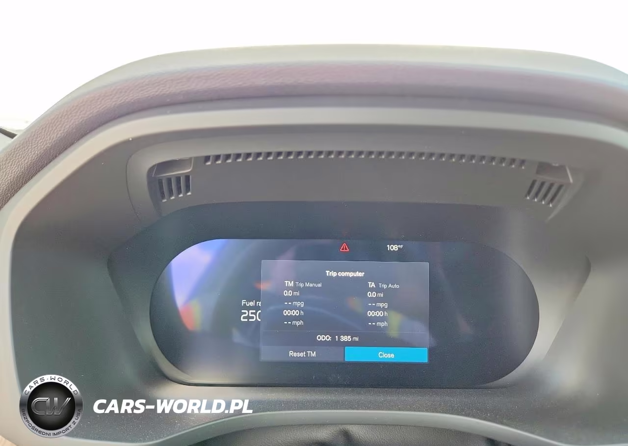 2026 Volvo Xc60 Plus VIN:YV4M12RC4T1437065 - 9
