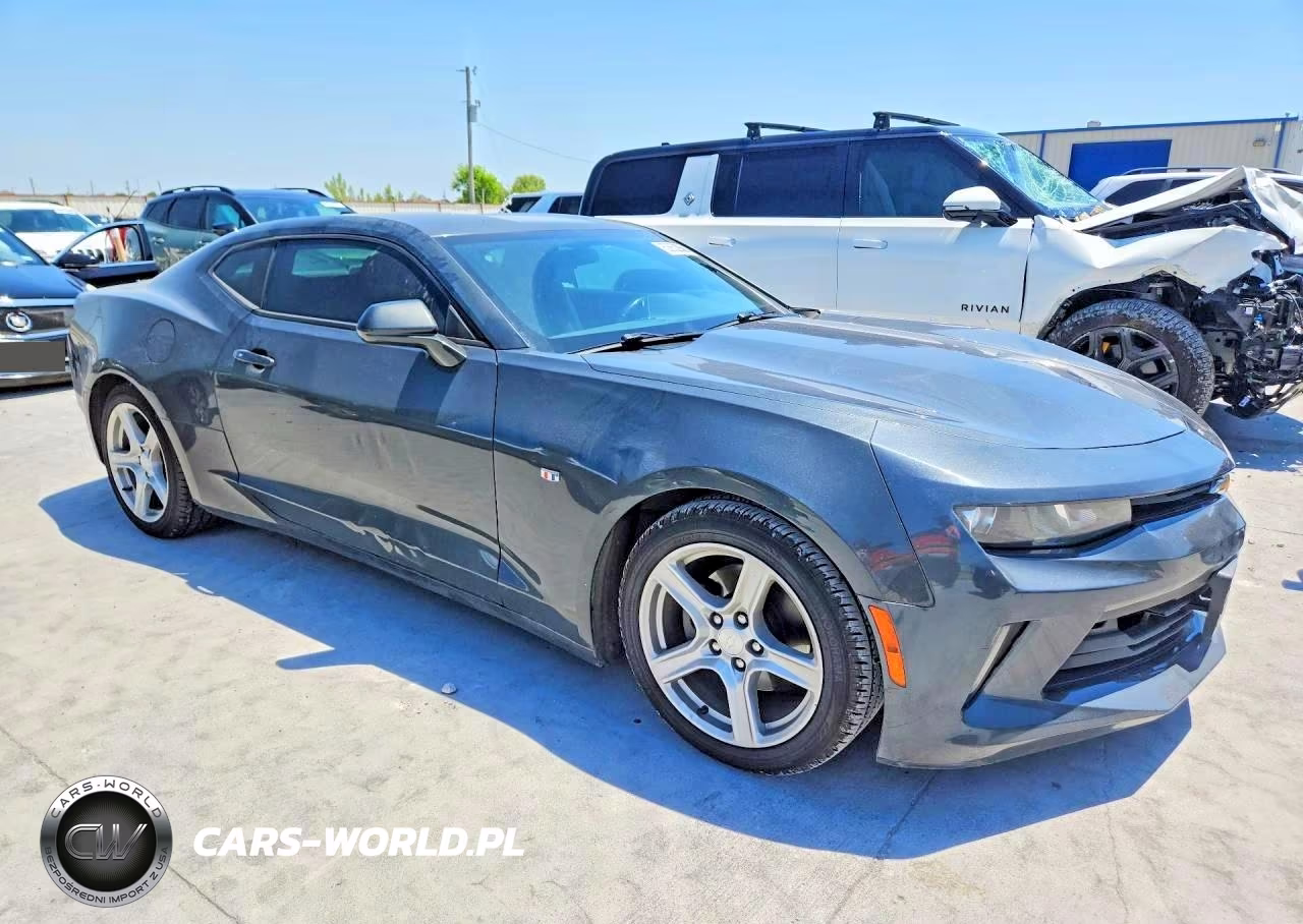 2018 Chevrolet Camaro Lt VIN:1G1FB1RX8J0188674 - 4