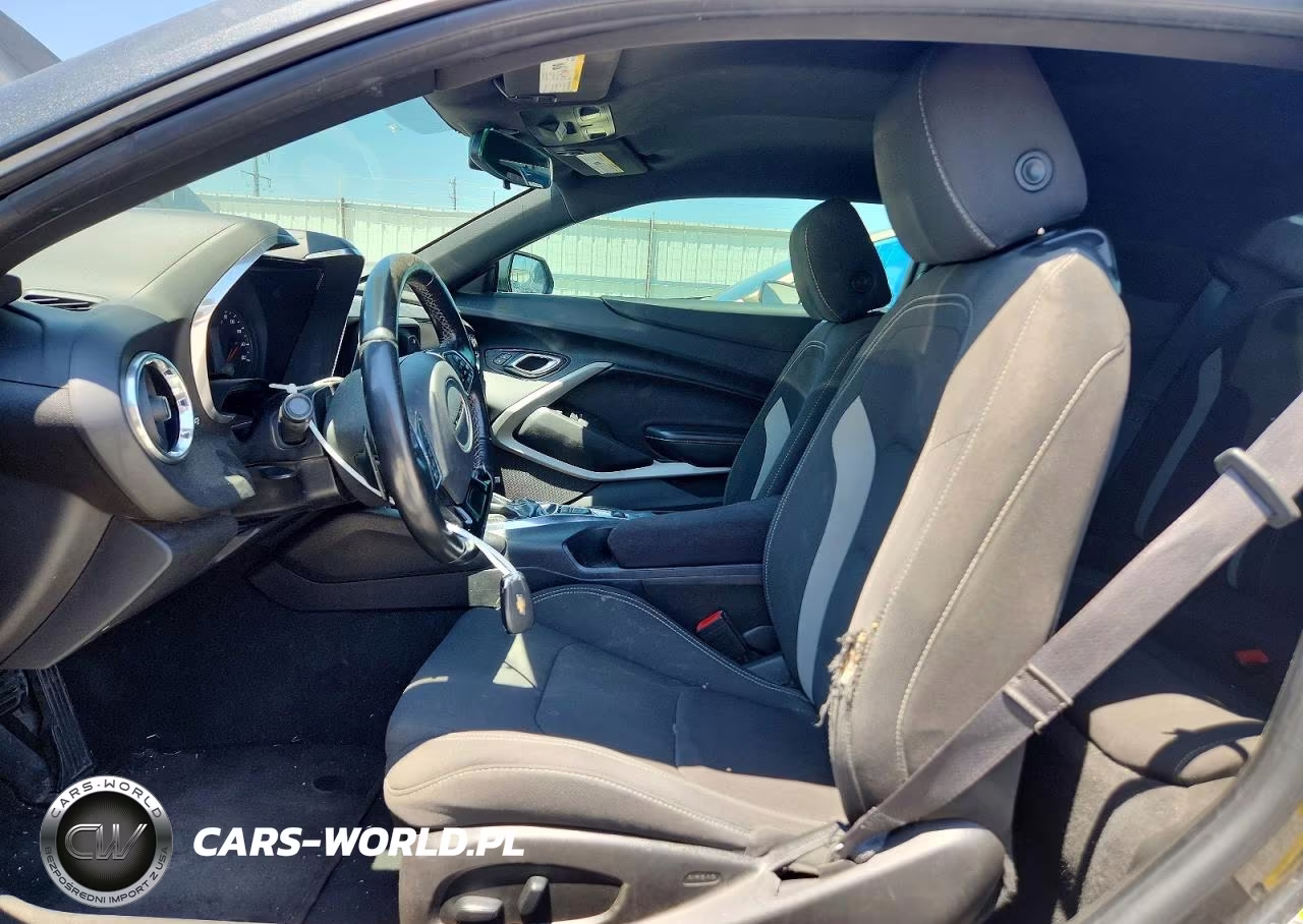 2018 Chevrolet Camaro Lt VIN:1G1FB1RX8J0188674 - 7