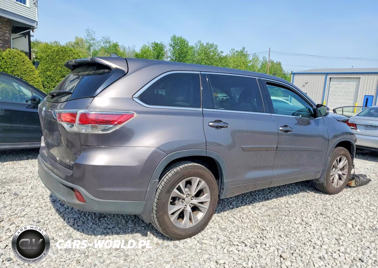 2014 Toyota Highlander 4D 4Wd VIN:5TDBKRFH1ES029774 - 3