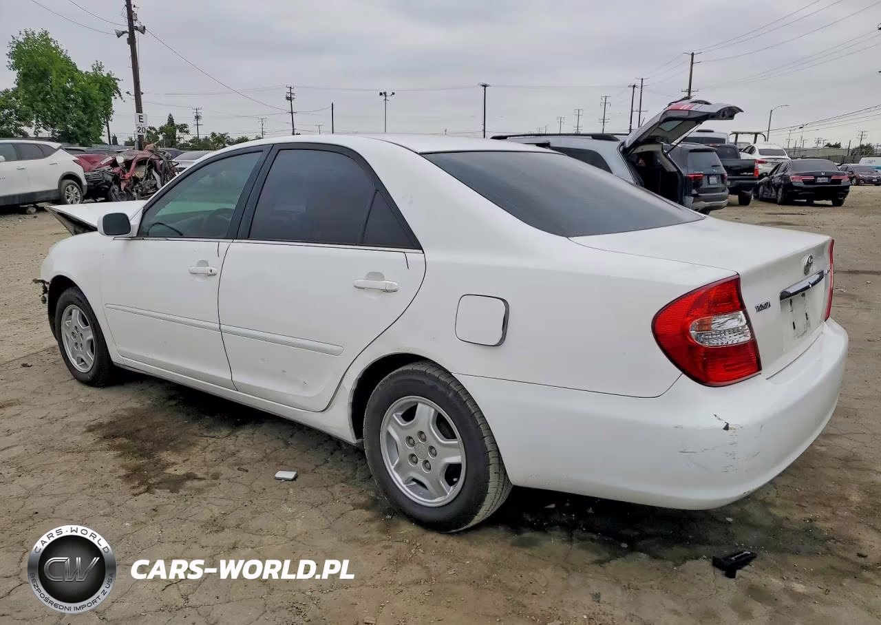 2002 Toyota Camry Le VIN:JTDBE32K120037846 - 2