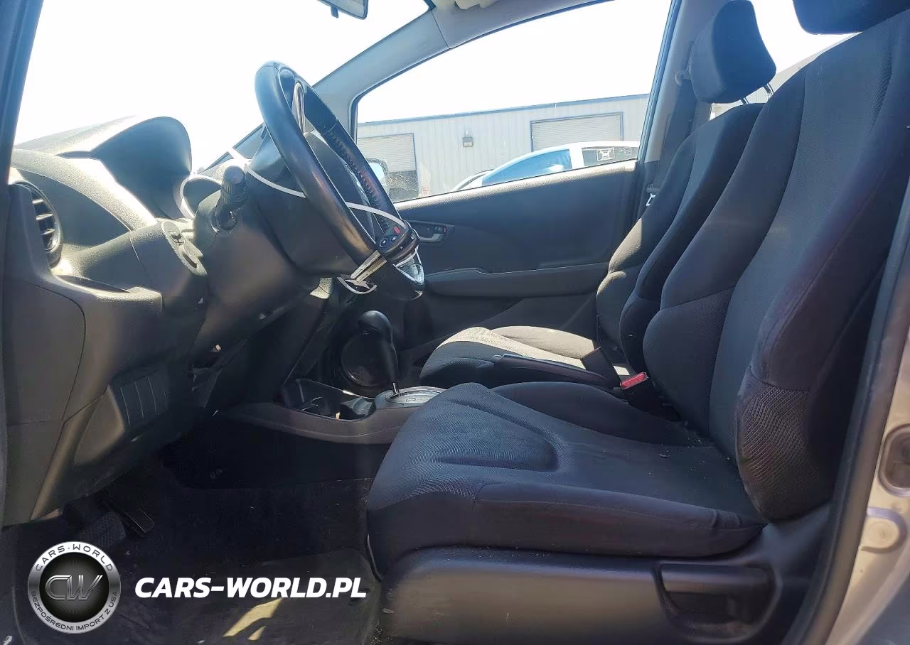 2010 Honda Fit Sport VIN:JHMGE8H4XAS015602 - 7