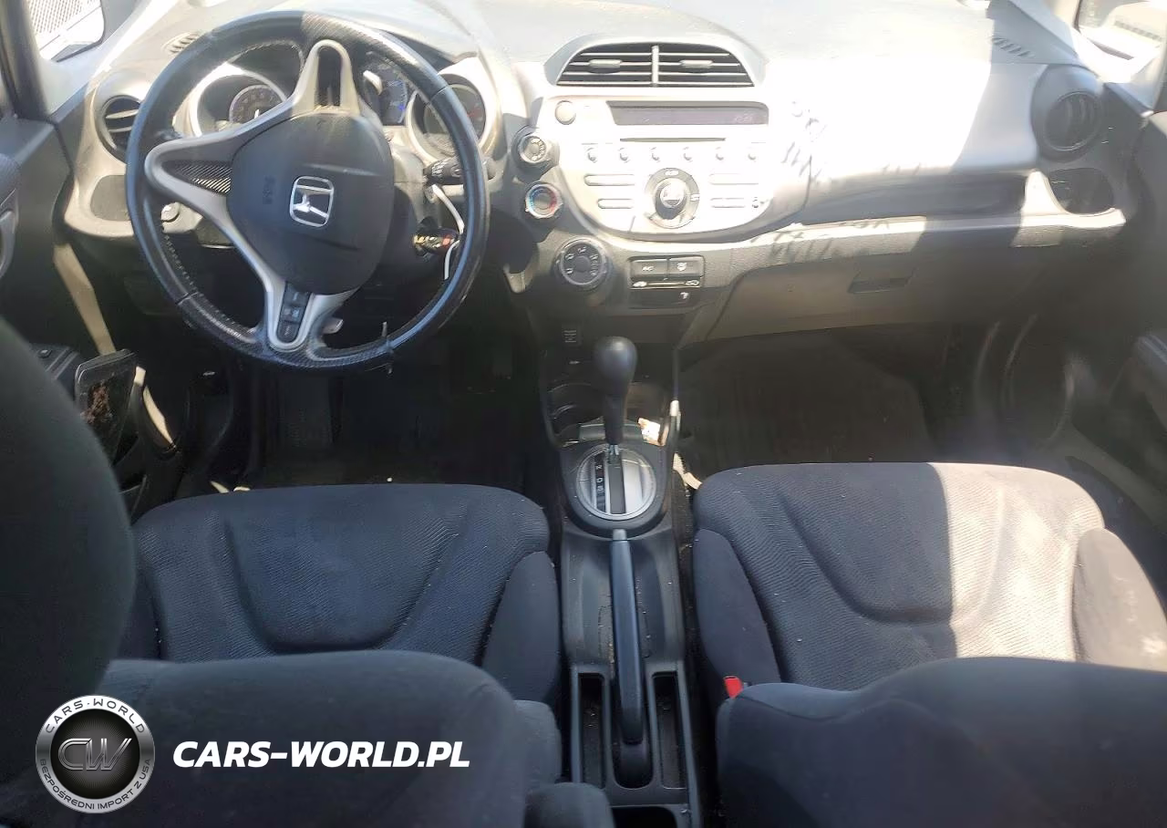 2010 Honda Fit Sport VIN:JHMGE8H4XAS015602 - 8