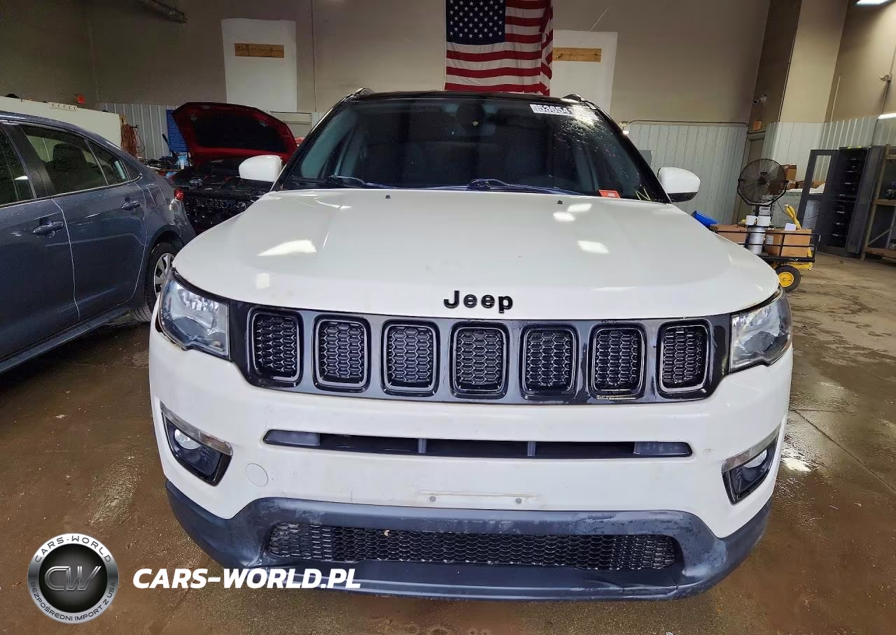 2019 Jeep Compass Latitude VIN:3C4NJDBB6KT599033 - 5
