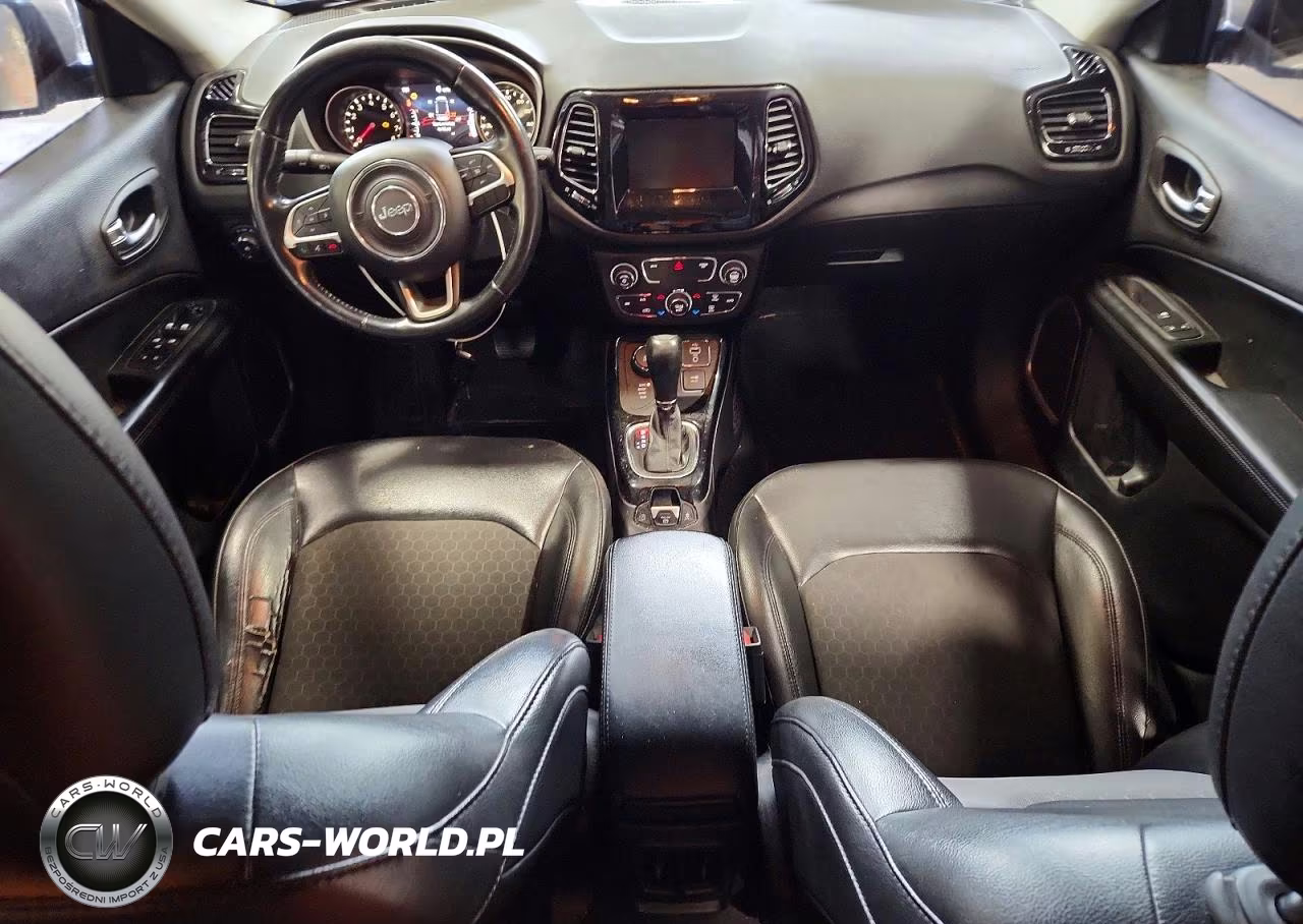 2019 Jeep Compass Latitude VIN:3C4NJDBB6KT599033 - 8