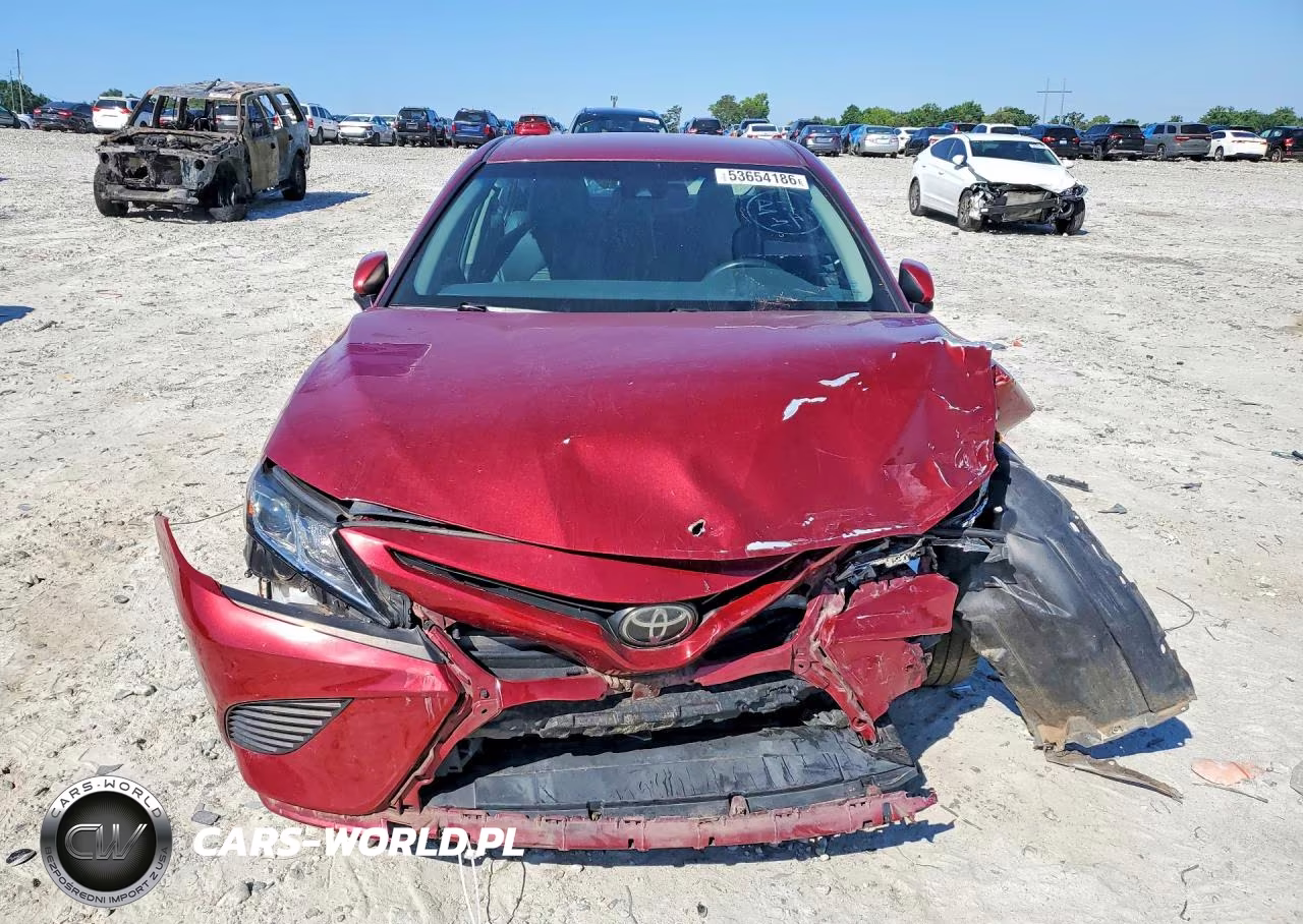 2018 Toyota Camry Se VIN:4T1B11HK8JU551669 - 5