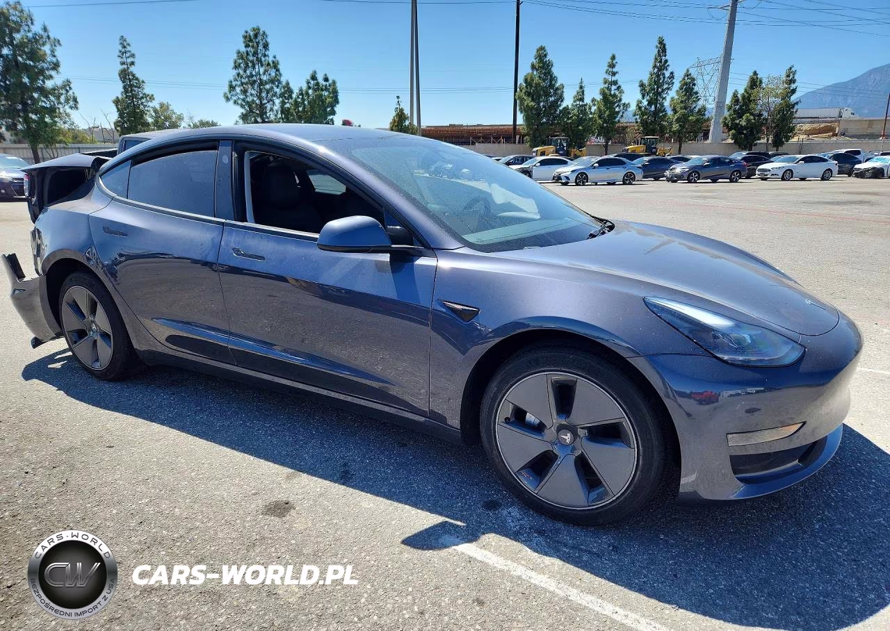 2023 Tesla Model 3 VIN:5YJ3E1EA2PF622262 - 4