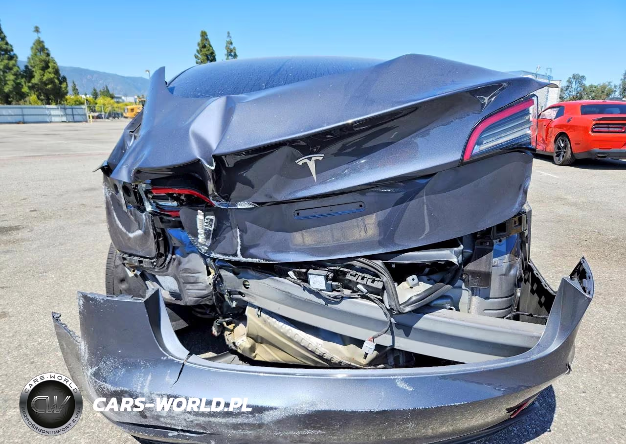 2023 Tesla Model 3 VIN:5YJ3E1EA2PF622262 - 6