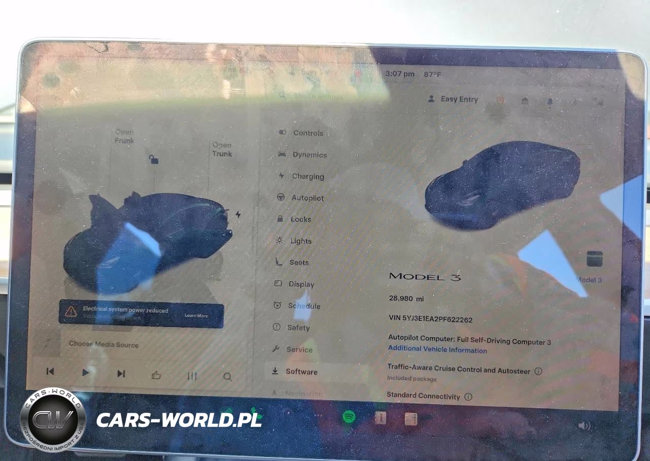 2023 Tesla Model 3 VIN:5YJ3E1EA2PF622262 - 9